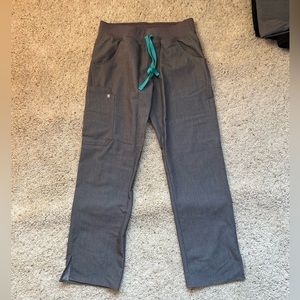 Figs scrub pants in graphite